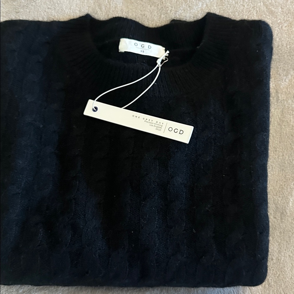 ONE GREY DAY Precision Knit 100% Crew Neck Cashmere Sweater BNWT (XS)